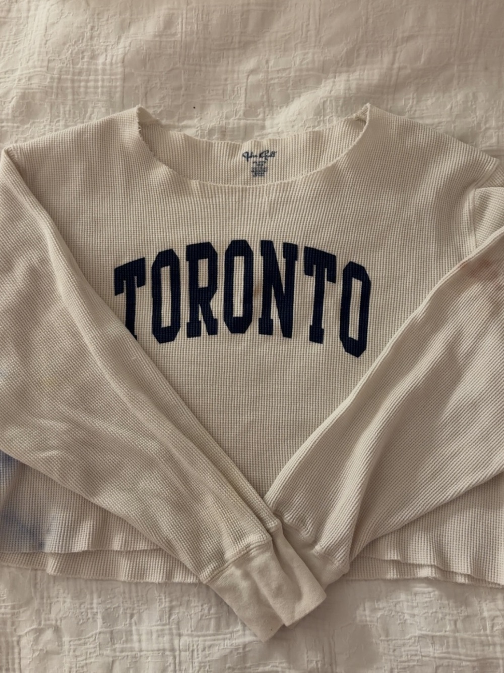 Brandy Melville Toronto Waffle Knit Long-Sleeve Top - Cream with Navy Print